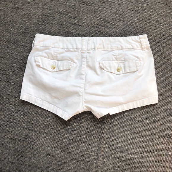 American Eagle white shorts - Picture 2 of 2